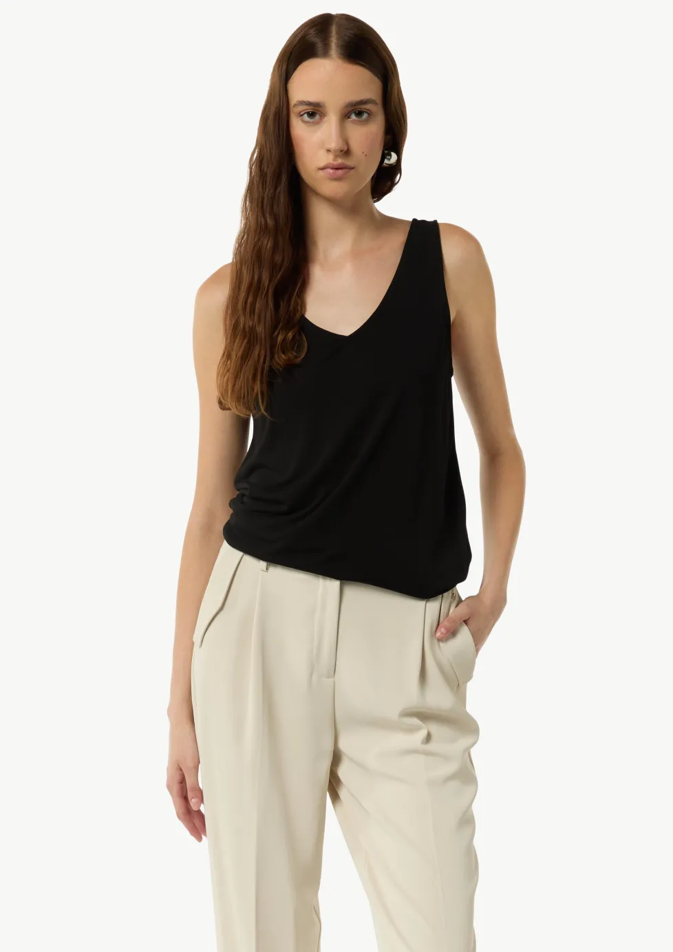 V-Neck-Shirt aus Jersey mit gekreuzten Trägern