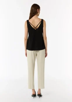 V-Neck-Shirt aus Jersey mit gekreuzten Trägern