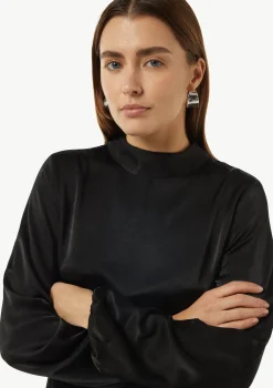 Web-Kleid mit Schleifen-Detail