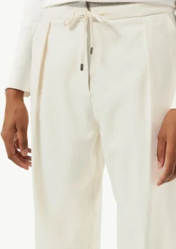 Weiche Flanellhose mit Schmuckdetail am Bund