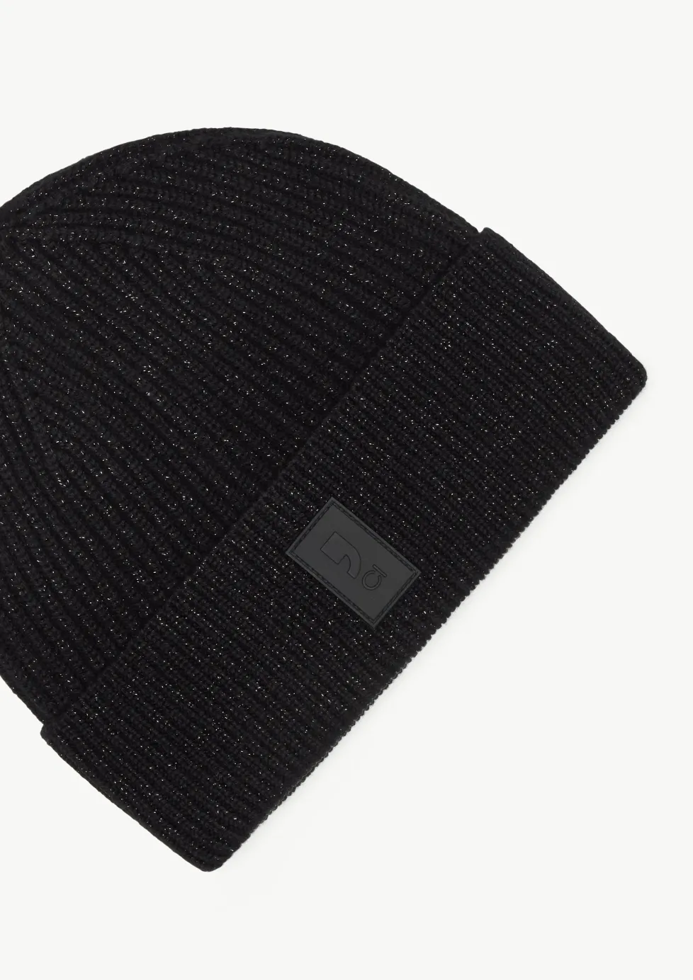 Weiche Strickmütze mit Glitzergarn