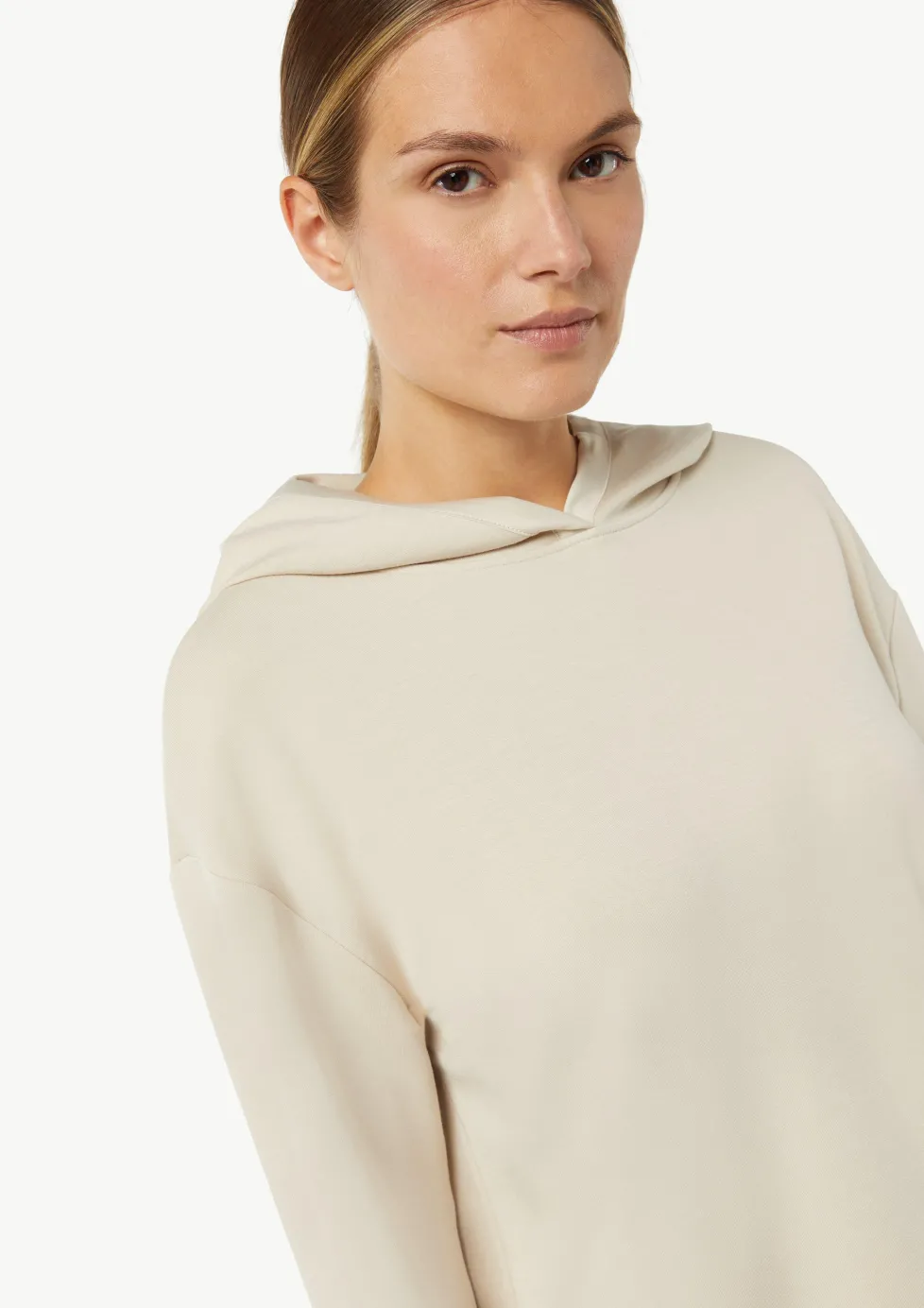 Weiches Kapuzenshirt mit Satin-Details