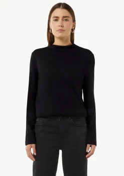 Weiches Langarmshirt mit Stehkragen