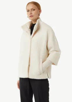 Weiches Woll-Cape mit Stehkragen