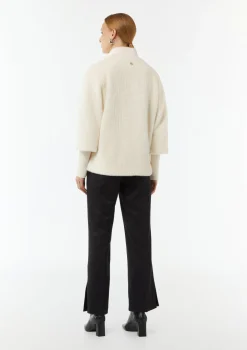 Weiches Woll-Cape mit Stehkragen