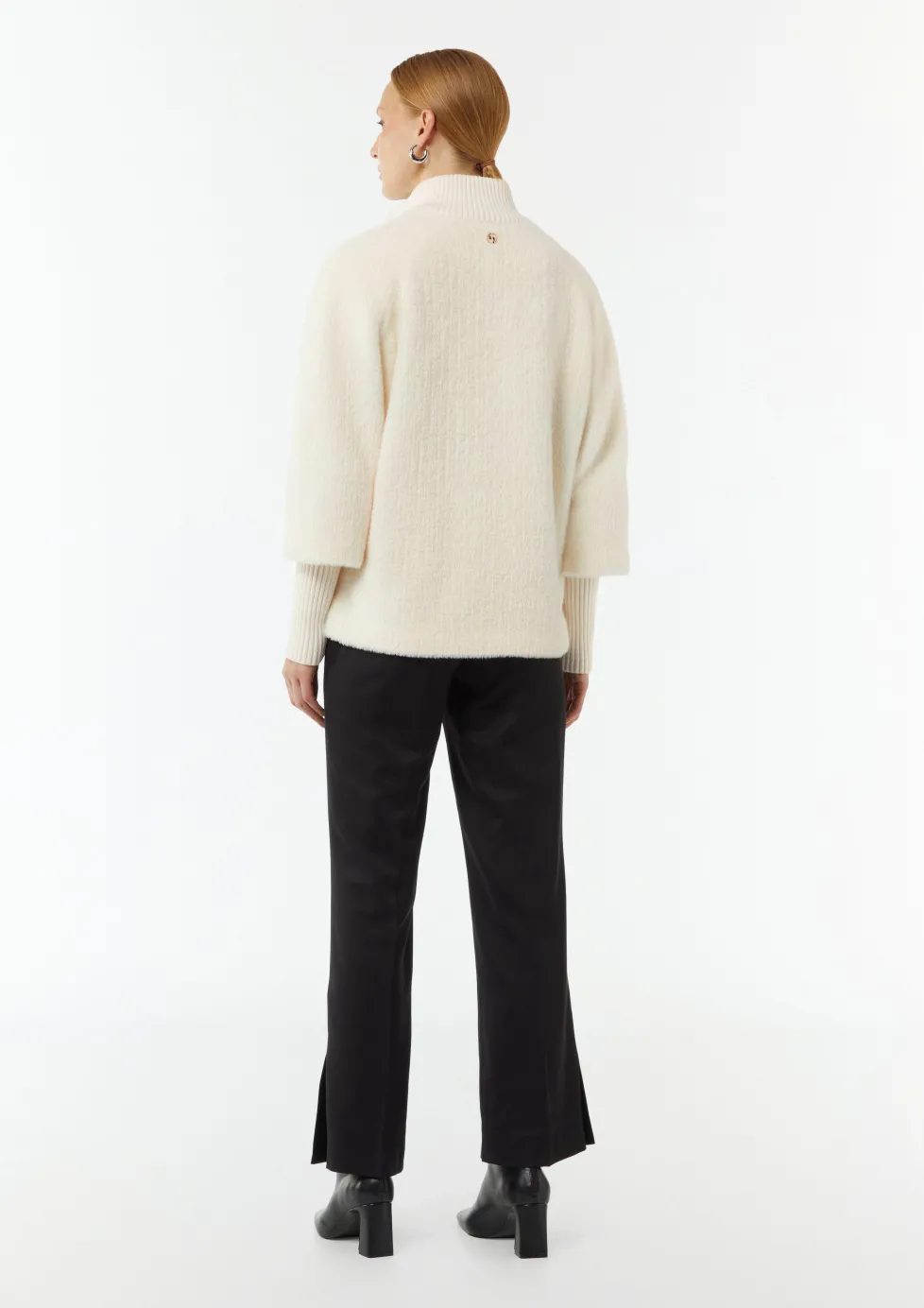 Weiches Woll-Cape mit Stehkragen