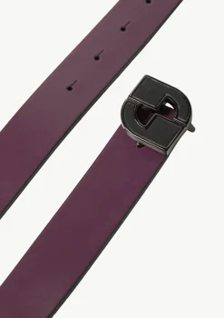 Wendegürtel mit lederbezogener Logoschließe