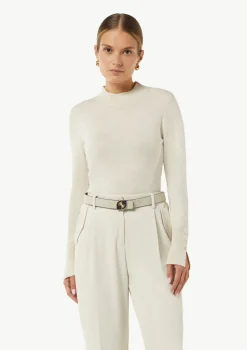 Wendegürtel mit lederbezogener Logoschließe