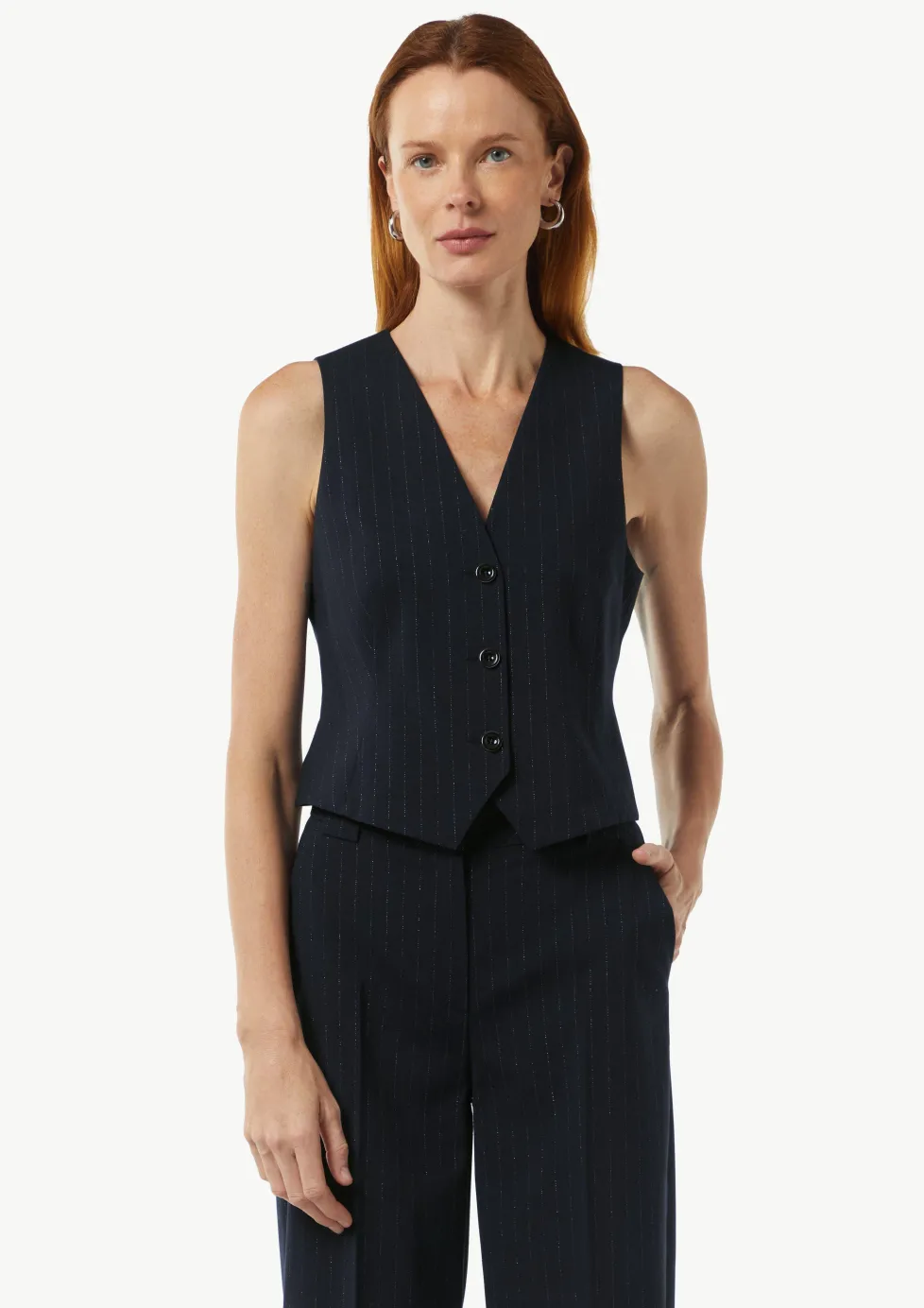 Weste mit dezentem Glitzergarn