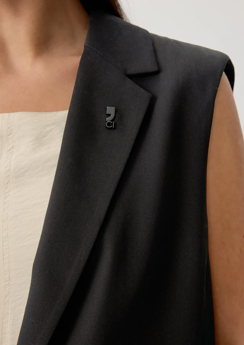 Weste mit Reverskragen