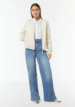 Wide-Leg-Jeans mit geschlitztem Saum