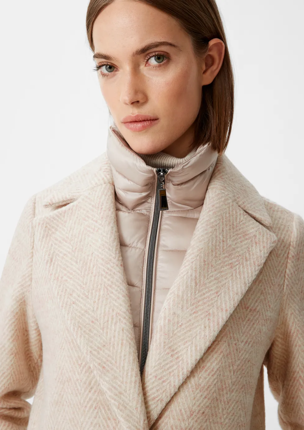 Wollmix-Mantel mit fixiertem Einsatz